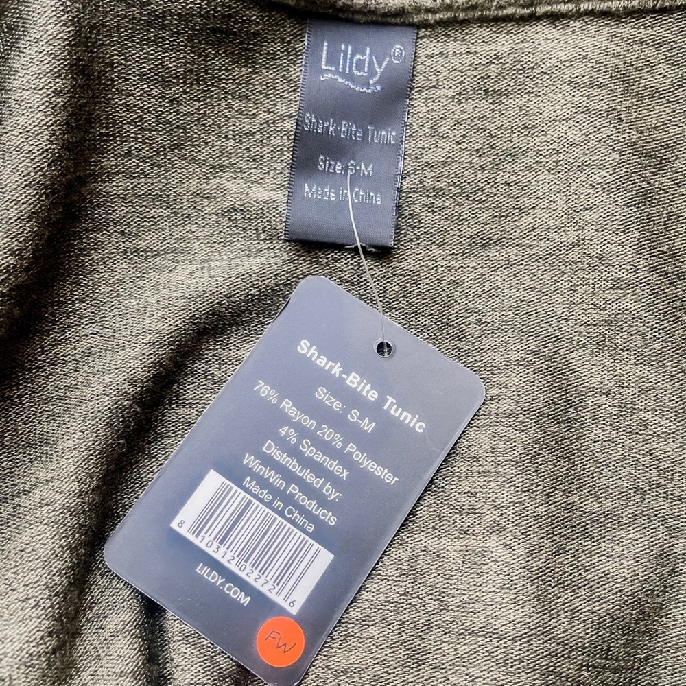 Soft triangle tunic - Picture 2 of 6